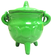 Load image into Gallery viewer, Crystalo Black Iron Cauldron with Lid Triple Moon- BSW-84